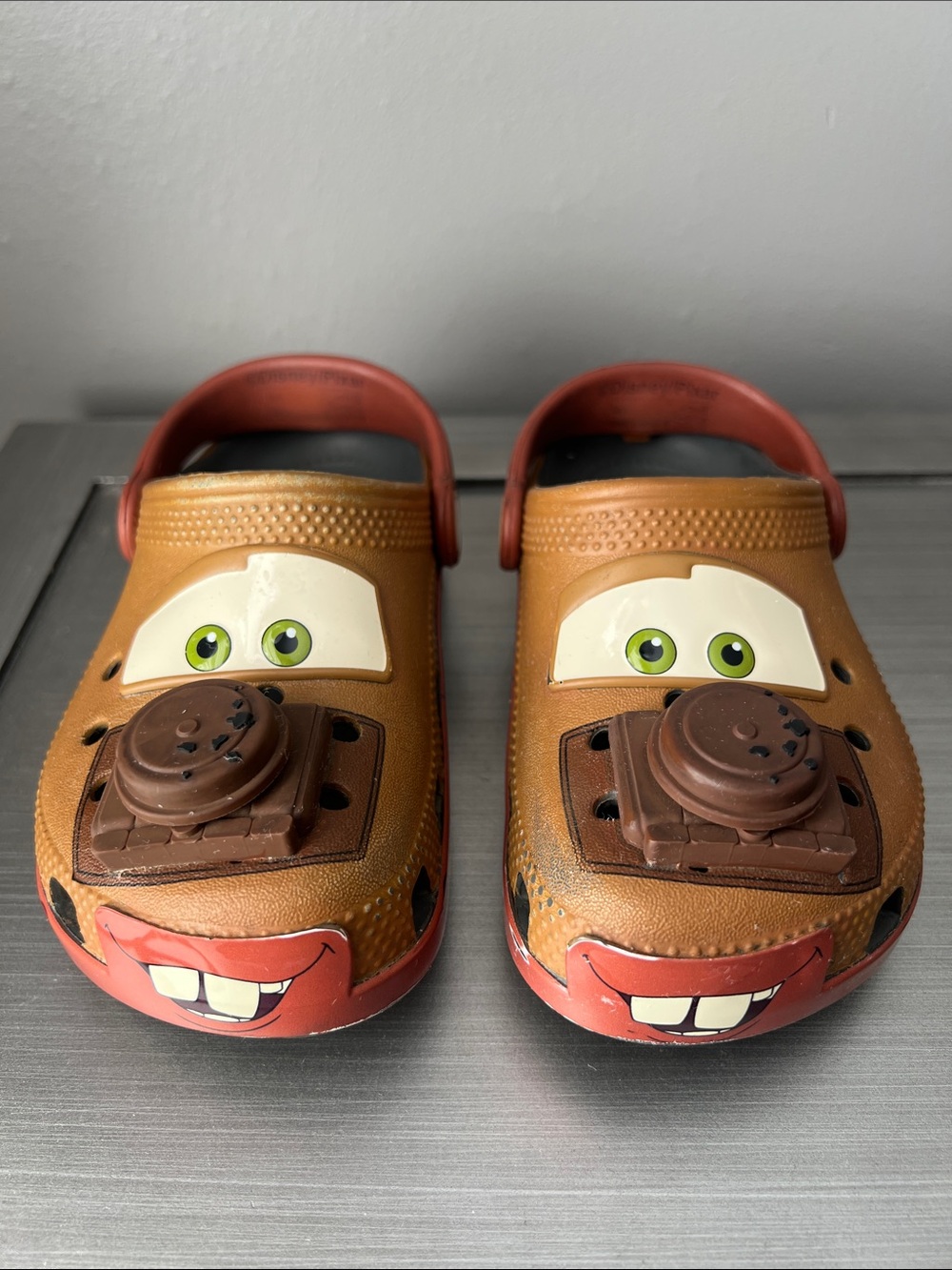 Mater Crocs Classic clog kids size c10. 100% authentic